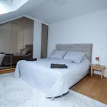 Business & Travel Apartment, 15 Min Messe Apartment