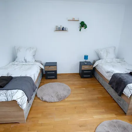 Business & Travel Apartment, 15 Min Messe