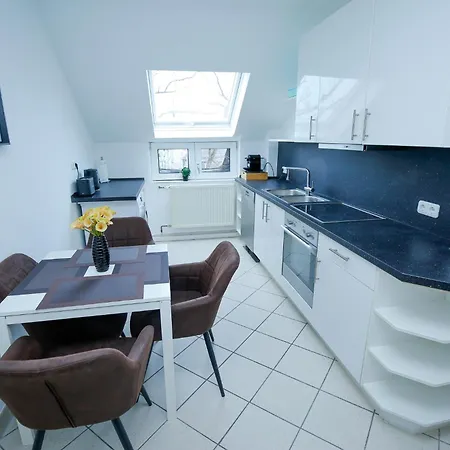 Apartament Business & Travel Apartment, 15 Min Messe Frankfurt nad Menem