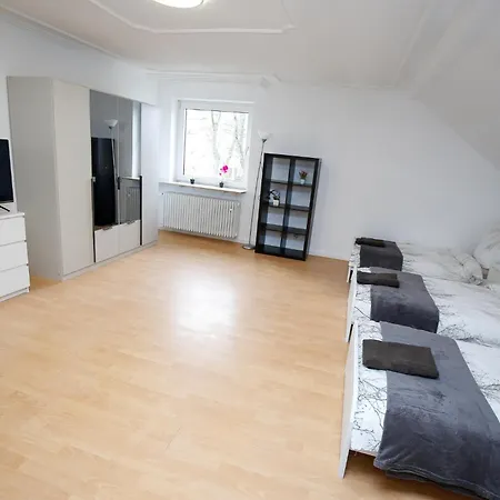 公寓 Business & Travel Apartment, 15 Min Messe *